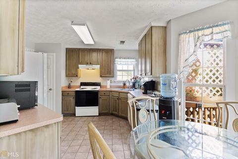 855 Chaseridge Dr, Mcdonough, GA 30253 photo 9