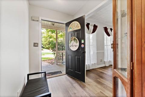 855 Chaseridge Dr, Mcdonough, GA 30253 photo 4