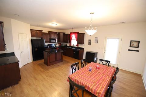 105 Sarah Ln, Lagrange, GA 30241 photo 5