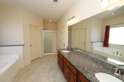 105 Sarah Ln, Lagrange, GA 30241 photo 12