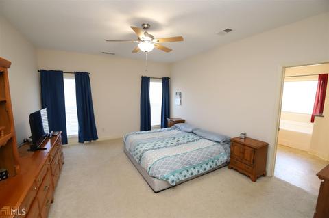 105 Sarah Ln, Lagrange, GA 30241 photo 9