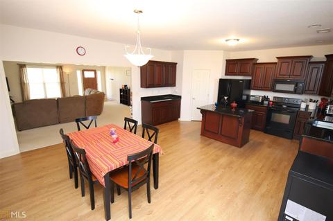 105 Sarah Ln, Lagrange, GA 30241 photo 7
