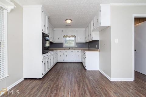 118 Pineview Cir, Forsyth, GA 31029 photo 10