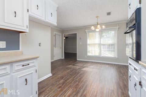 118 Pineview Cir, Forsyth, GA 31029 photo 7