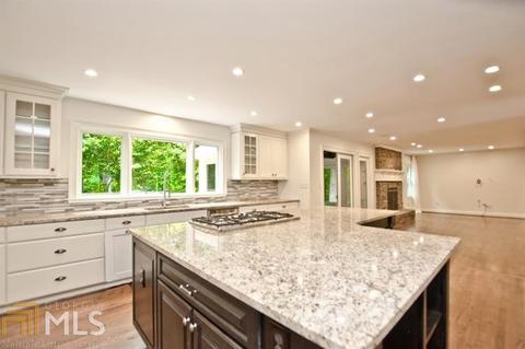 4852 Riveredge Dr, Peachtree Corners, GA 30096 photo 7