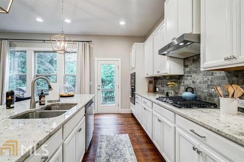 2190 Haydon Ln, Chamblee, GA 30341 photo 11