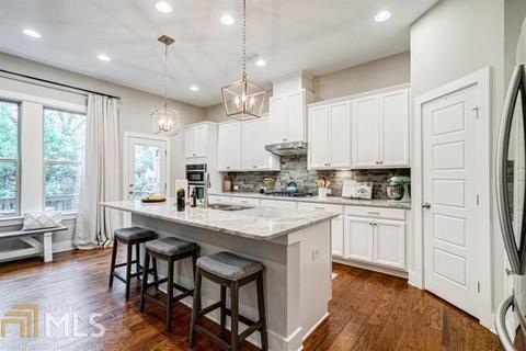 2190 Haydon Ln, Chamblee, GA 30341 photo 10