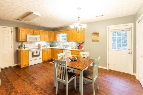 90 Hunters Ridge Ct, Covington, GA 30014 photo 14