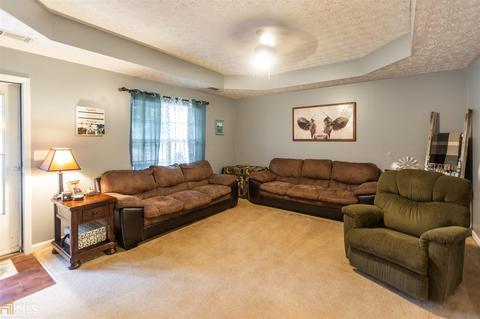 90 Hunters Ridge Ct, Covington, GA 30014 photo 9