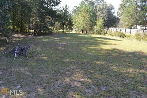 126 Eagle Dr, Springfield, GA 31329 photo 4