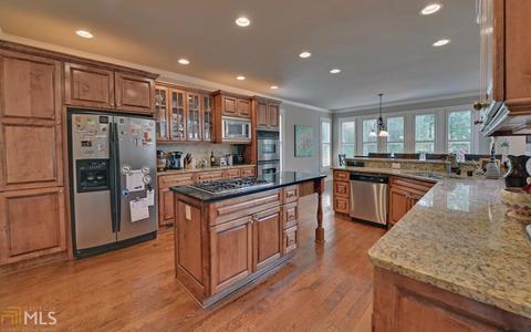 3283 Heathchase Ln, Suwanee, GA 30024 photo 11