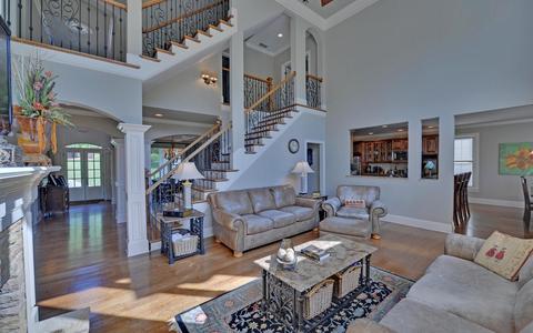 3283 Heathchase Ln, Suwanee, GA 30024 photo 9