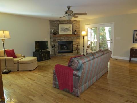 70 Low Creek Dr, Toccoa, GA 30577 photo 9