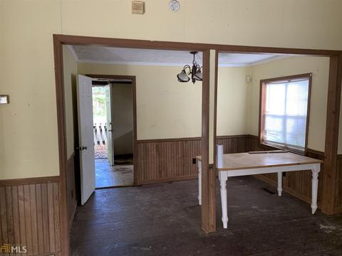 15 3rd St, Newnan, GA 30263 photo 3