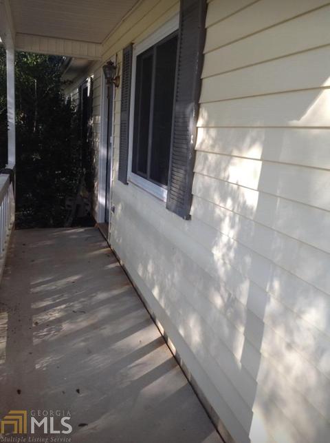 575 Cowan Rd, Covington, GA 30016 photo 4