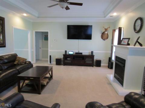413 Cameron Ct, Dublin, GA 31021 photo 5