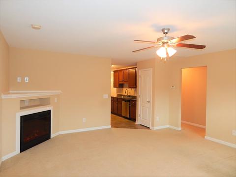 421 Haddenham Ct, Perry, GA 31069 photo 5