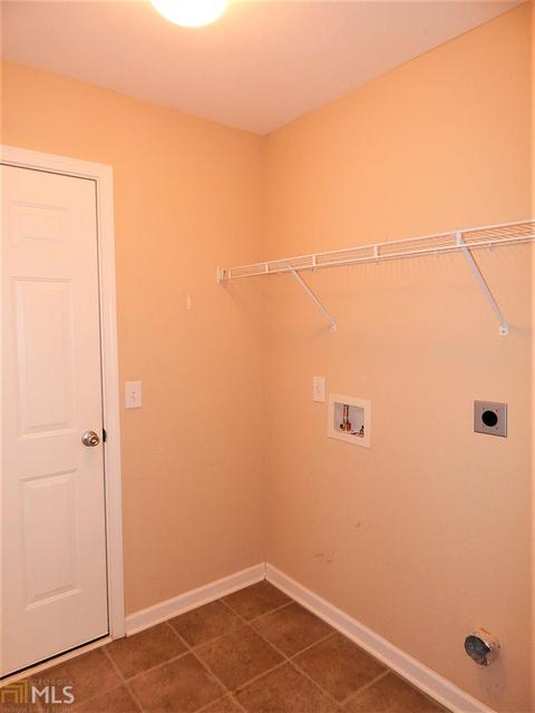 421 Haddenham Ct, Perry, GA 31069 photo 17