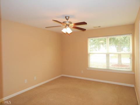 421 Haddenham Ct, Perry, GA 31069 photo 10