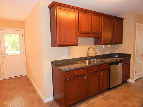 421 Haddenham Ct, Perry, GA 31069 photo 6