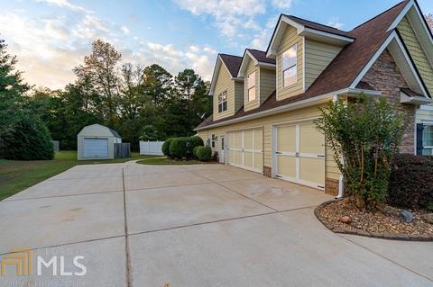 110 Pyron Pt, Tyrone, GA 30290 photo 5