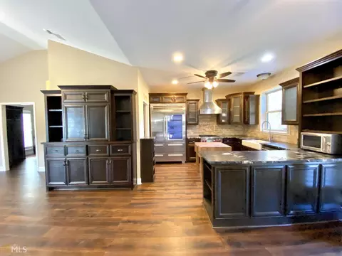 123 Natt Maddox Rd, Toccoa, GA 30577 photo 10