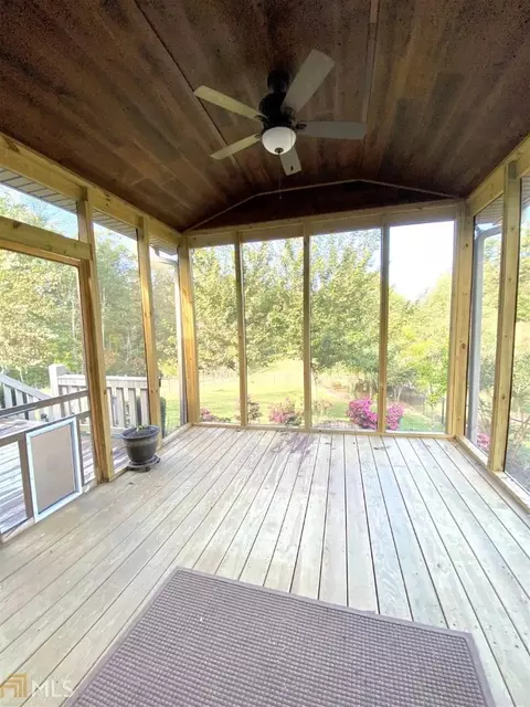 123 Natt Maddox Rd, Toccoa, GA 30577 photo 18