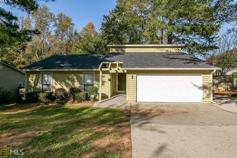 4055 Sugar Mill Dr, Duluth, GA 30096 photo 2