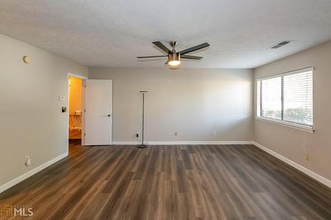 4055 Sugar Mill Dr, Duluth, GA 30096 photo 21