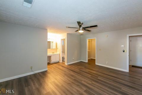 4055 Sugar Mill Dr, Duluth, GA 30096 photo 13