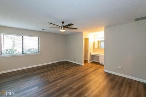4055 Sugar Mill Dr, Duluth, GA 30096 photo 12