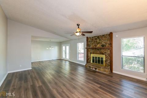 4055 Sugar Mill Dr, Duluth, GA 30096 photo 4