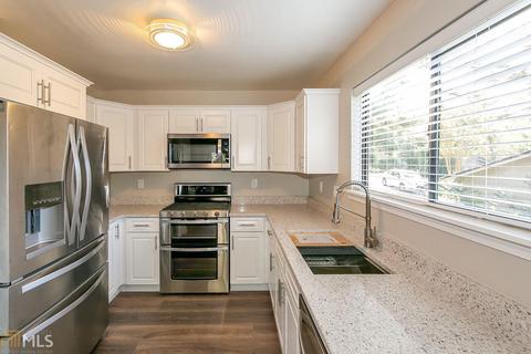 4055 Sugar Mill Dr, Duluth, GA 30096 photo 8