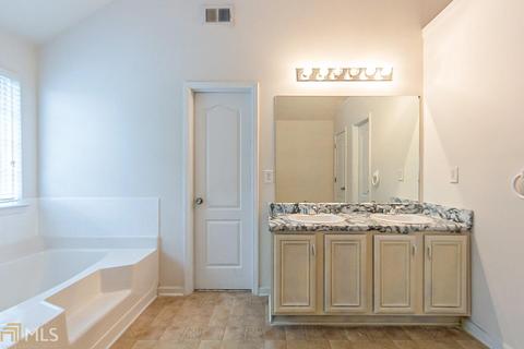 3546 Topaz, Rex, GA 30273 photo 23