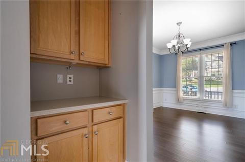 645 Carriage View Ct, Suwanee, GA 30024 photo 9