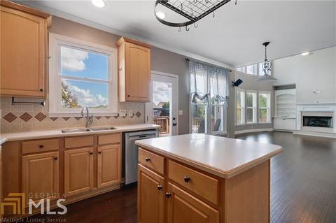 645 Carriage View Ct, Suwanee, GA 30024 photo 17