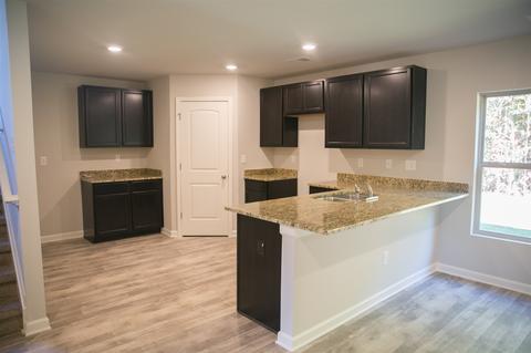 12069 Haley Ln, Hampton, GA 30228 photo 25