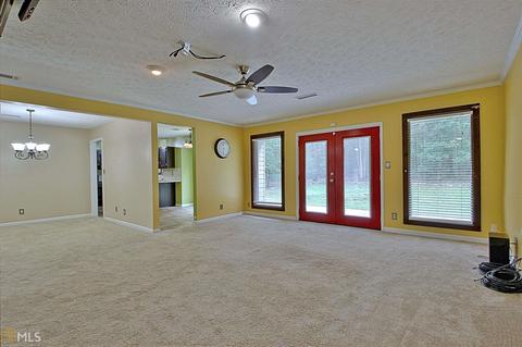 245 Julie Rd, Tyrone, GA 30290 photo 9