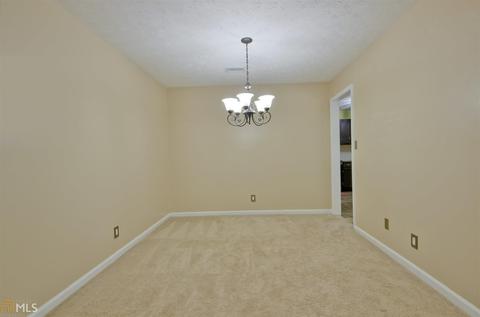 245 Julie Rd, Tyrone, GA 30290 photo 13