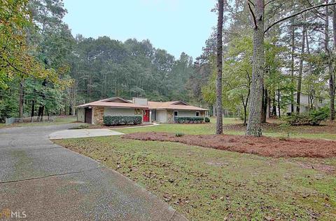 245 Julie Rd, Tyrone, GA 30290 photo 2