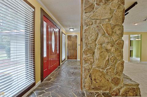 245 Julie Rd, Tyrone, GA 30290 photo 8