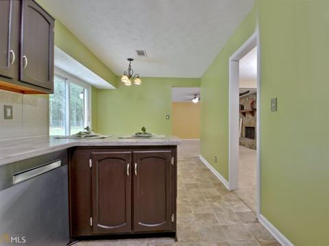 245 Julie Rd, Tyrone, GA 30290 photo 26