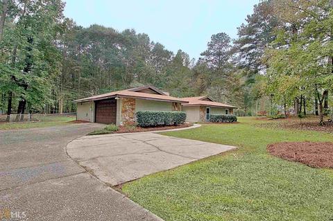 245 Julie Rd, Tyrone, GA 30290 photo 6
