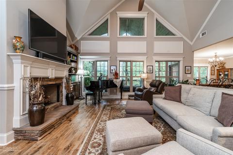 107 Elm Ct, Forsyth, GA 31029 photo 4