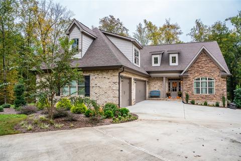 107 Elm Ct, Forsyth, GA 31029 photo 1