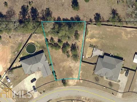102 Jaylon Ct, Perry, GA 31069 photo 1