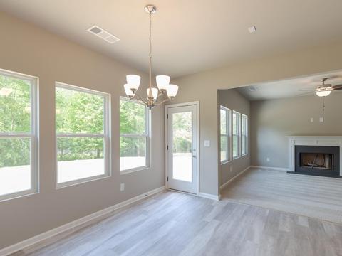 254 Cedar Dr, Pendergrass, GA 30567 photo 9