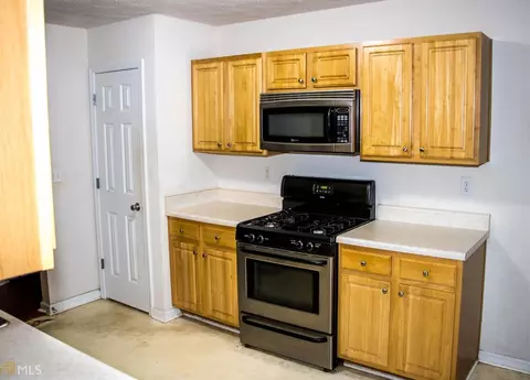 10 Zebulon Pl, Covington, GA 30016 photo 12