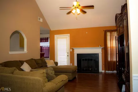 10 Zebulon Pl, Covington, GA 30016 photo 4