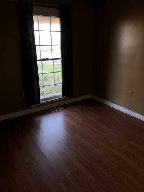 204 Meadowridge Dr, Warner Robins, GA 31088 photo 3